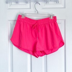 ARITZIA hot pink shorts